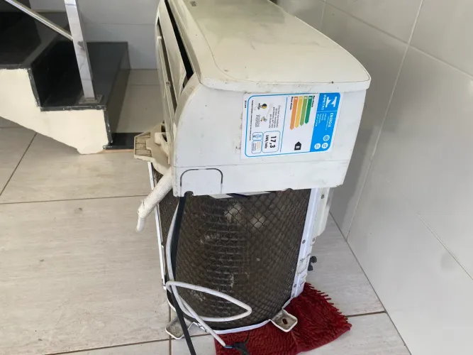 Ar condicionado 