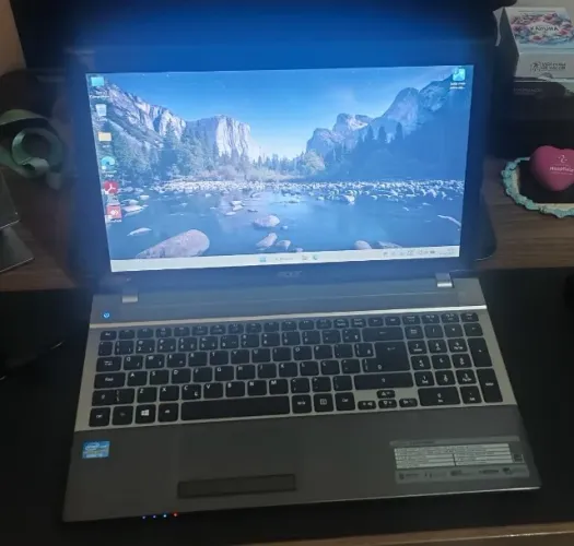 Notebook Acer V3-571 - Excelente estado