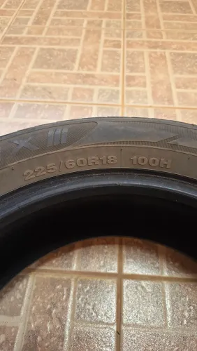 Pneu Speed Max III 225/60 R18 com vulcanização