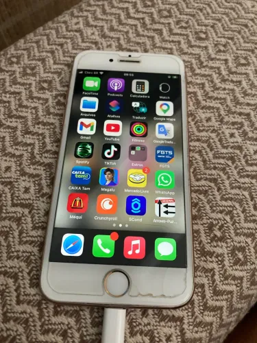 iPhone 8