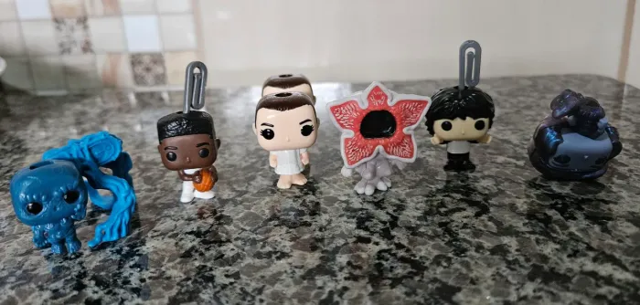 Stranger Thinger Kinder Joy