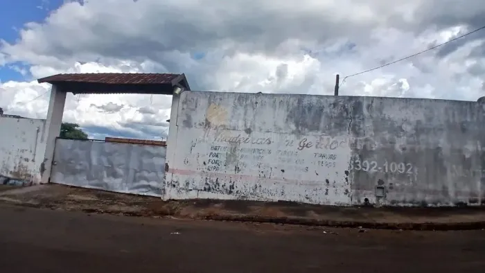Barracão para locação em Américo Brasiliense