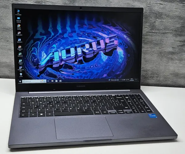 Notebook i5 11° geração 12gb ram/Ssd 256gb/Tela full HD
