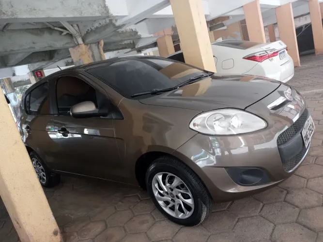 Fiat Palio Attractive 1.0 EVO Fire Flex 8V 5P 2015