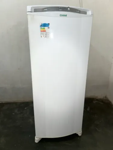Geladeira Cônsul Frost Frii toda ok 