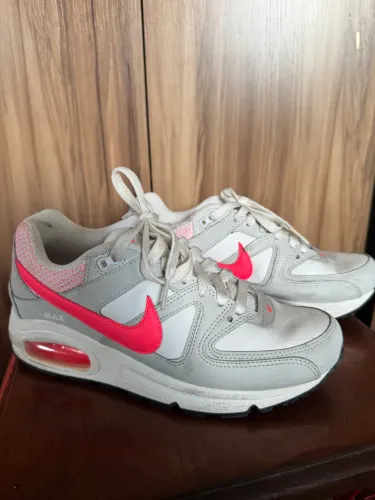 Tênis Nike