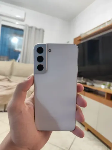Troco ou vendo samsung s22 plus (Com linha)