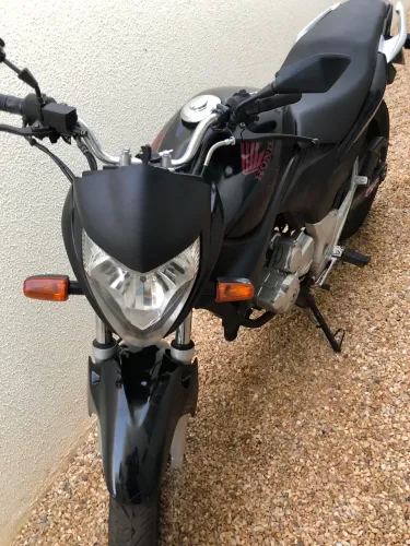 HONDA CB 300R TOP