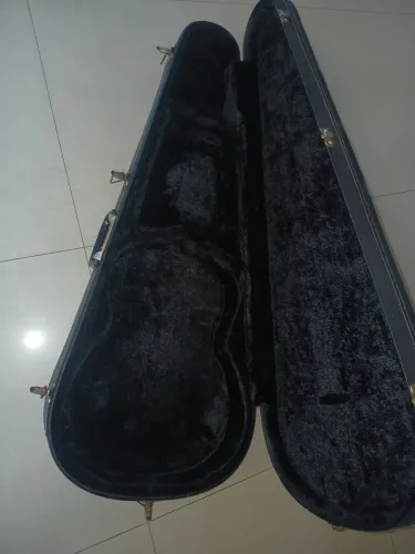 Case rígido para violao clássico 