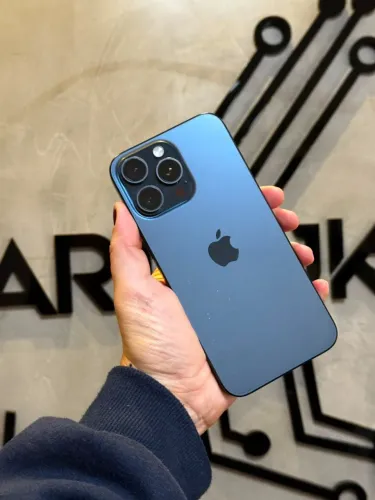 iPhone 15 Pro Blue Titanium - 128GB (nota + garantia)