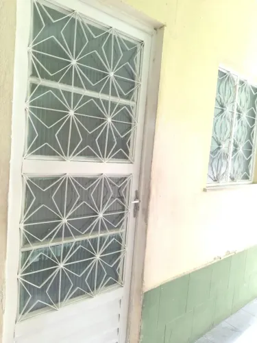 Casa de vila terreo, com 2 quartos em Rocha Miranda - Rio de Janeiro - RJ