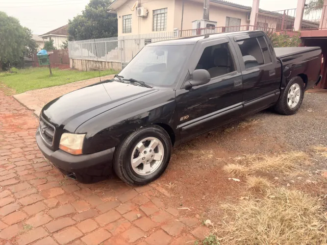 Chevrolet S10 Blazer DLX 2.8 4X4 TB Interc. Diesel 2004