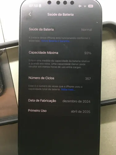 iPhone 16e
