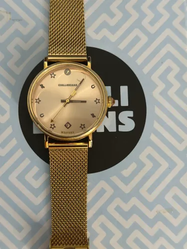 Relógio Dourado Chilli Beans | Pulseira Ajustável | Impecável