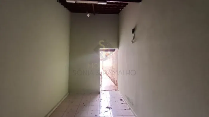 Casa para locação com 02 Quartos no bairro Jardim Zara, em Ribeirão Preto/SP