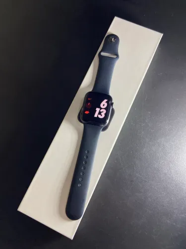 Apple watch SE 44MM GPS