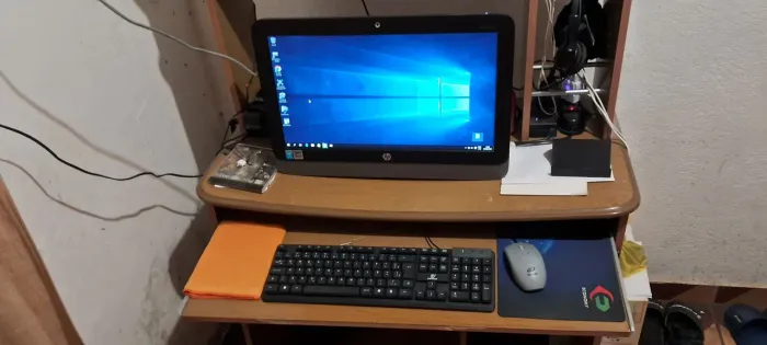 Computador Hp Pro One 400 G1 i5 4 geração- All in One Windows 10