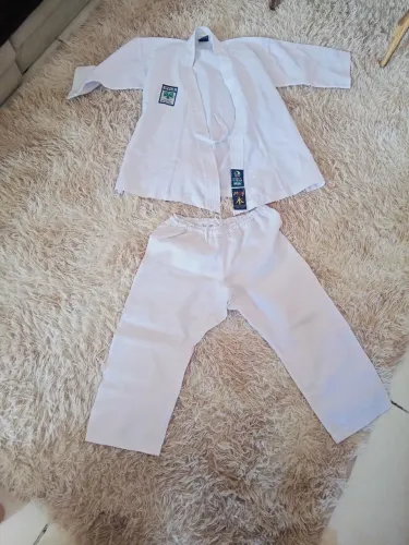 Kimono de Karatê Infantil P1