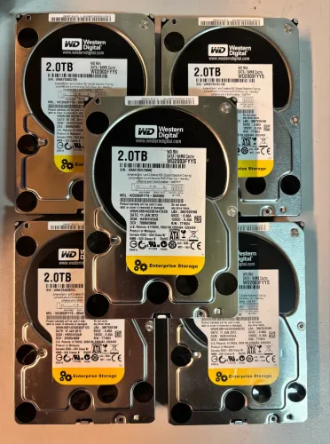 WD HD RE4 SATAII 2TB WMAY04105345