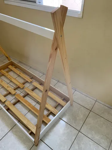 Cama infantil Montessoriana