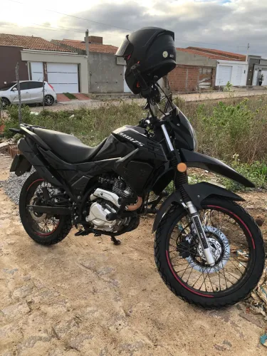 SHINERAY SHI 175cc EFI 2024 ? À VENDA!