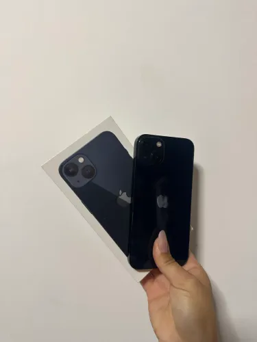 iPhone 13 128GB 93% bateria