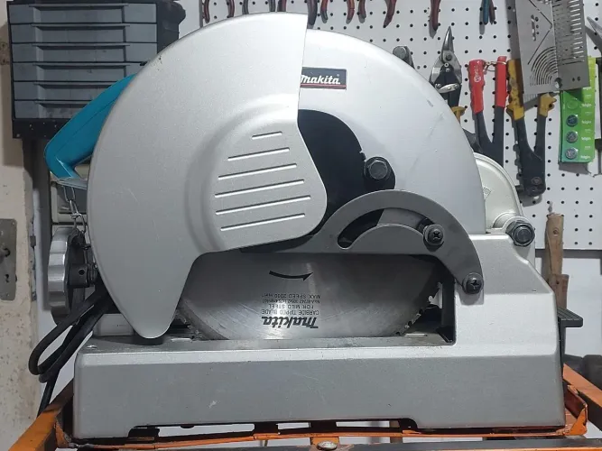 Policorte makita lc 1230 sem o disco