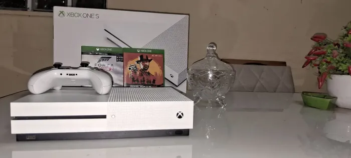 Xbox One (S), 1TB