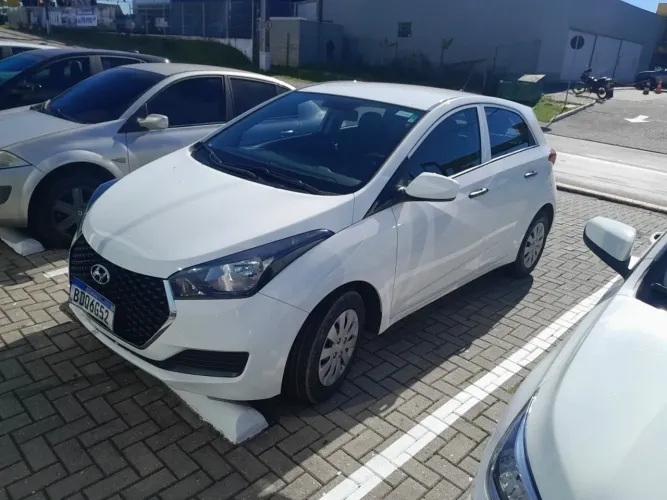 Hyundai HB20 Unique 1.0 Flex 12V Mec. 2019