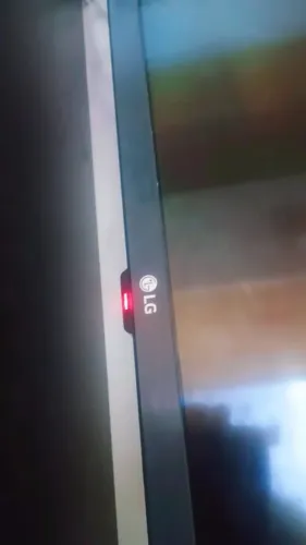 Vendo TV LG pra retirada de peças