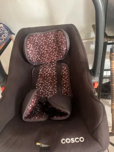 Vende se bebê conforto, de seu preço e negocie.