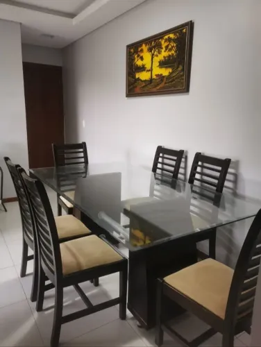 Mesa tampa de vidro 06 cadeiras 