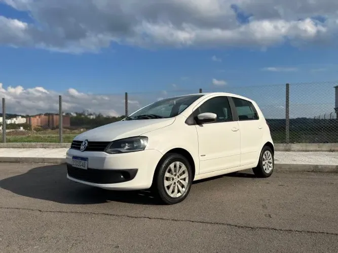 Volkswagen Fox 1.0 MI Total Flex 8V 5P 2012