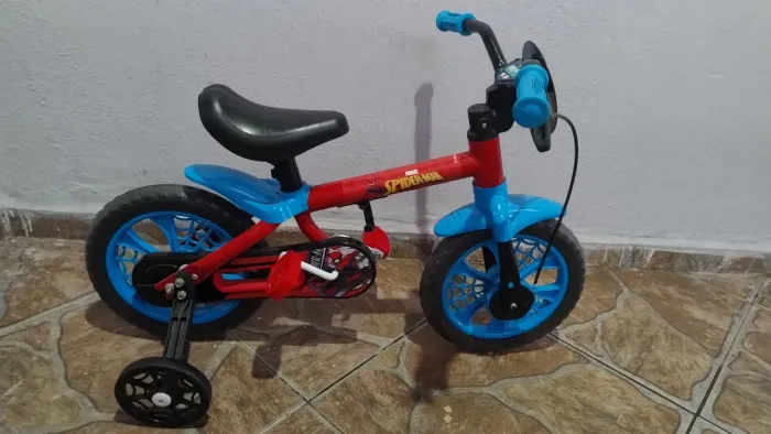 Bicicleta homem aranha