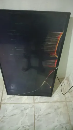 Duas TVs 42 polegadas LEIA O ANÚNCIO.