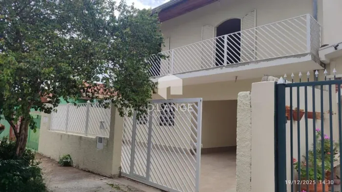 Casa para locação no bairro Jardim Santa Genebra II em Campinas