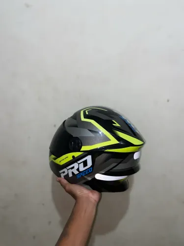 CAPACETE NOVO!!!!