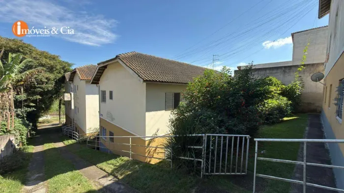 APARTAMENTO COM PLANEJADOS NO JD COLONIAL