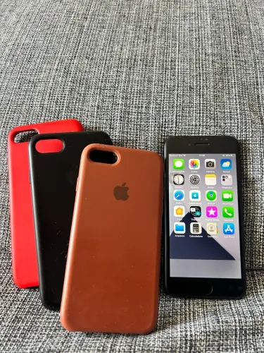 iPhone 7 Preto - 128GB