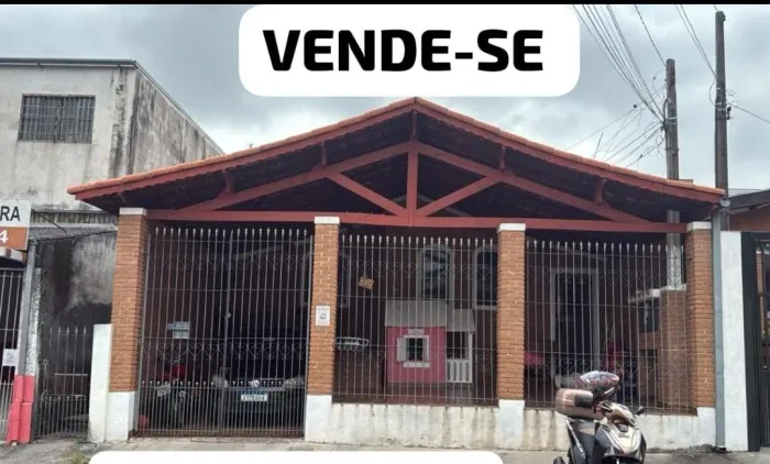 Casa com edícula 250m²