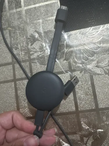 Chromecast 3ª Geração Original + Fonte e Cabo