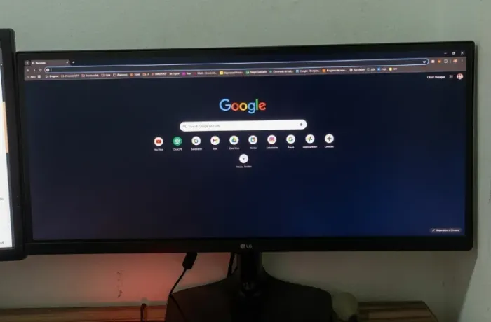 25" UltraWide® 21:9 Monitor LG - IPS Full HD