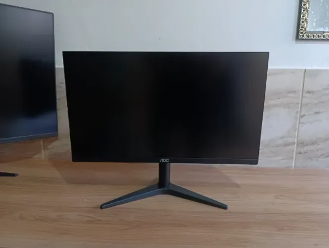 Monitor AOC 75HZ
