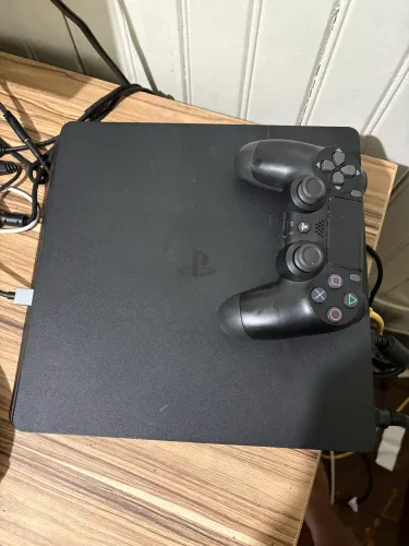 vendo ps4 slim,1T, acompanha controle