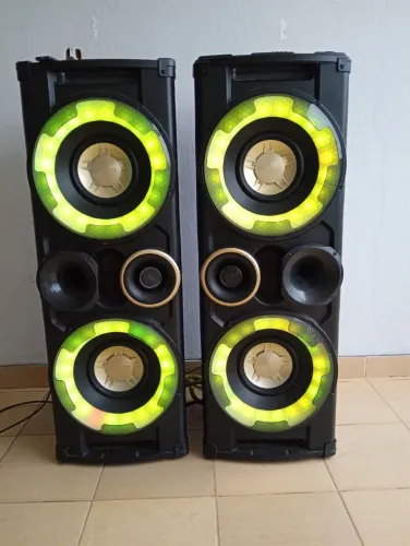 Caixa de Som Philips Ativa + Passiva Customizada