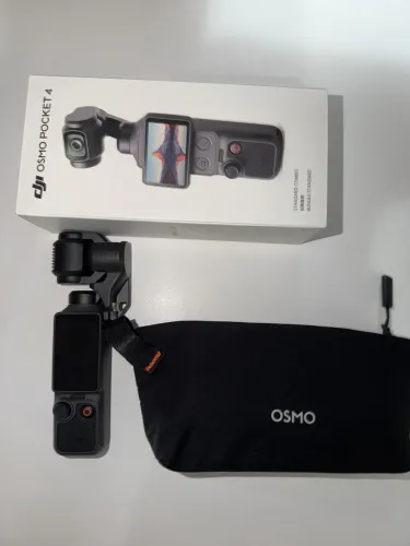 DJI Osmo Pocket 4