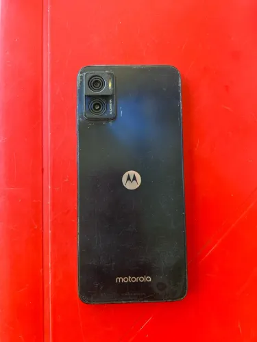 Celular motorola motoe22