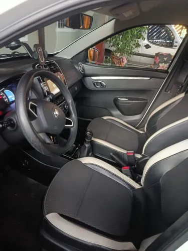 Renault Kwid Intense 1.0 Flex 12V 5P Mec. 2021