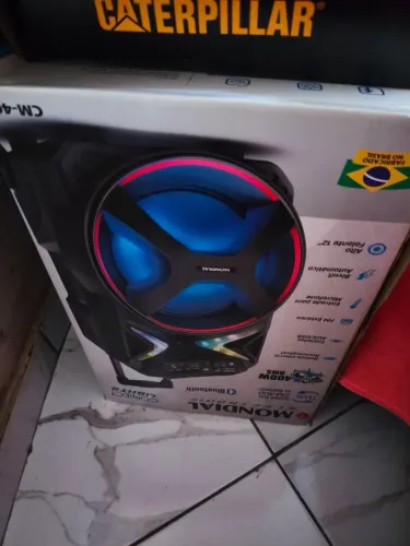 Caixa de Som Amplificada Mondial CM-400 400W Bluetooth - Super Conservada!