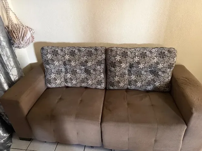 Sofa retrátil e reclinável